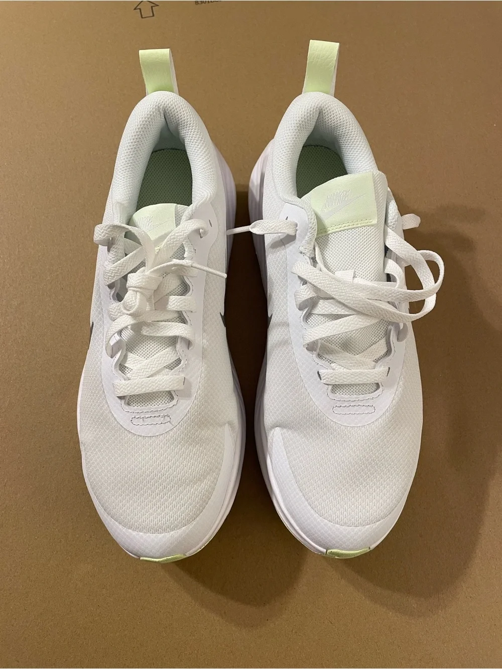 NEW Nike Promina White Metallic Silver Sneakers - Women’s Size 10